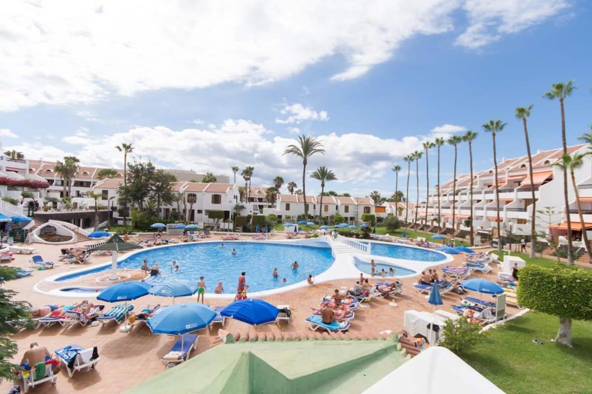 Parque Santiago Ii 271 - Two Bed With Pool View And Wifi Internet Playa de las Americas (Tenerife)