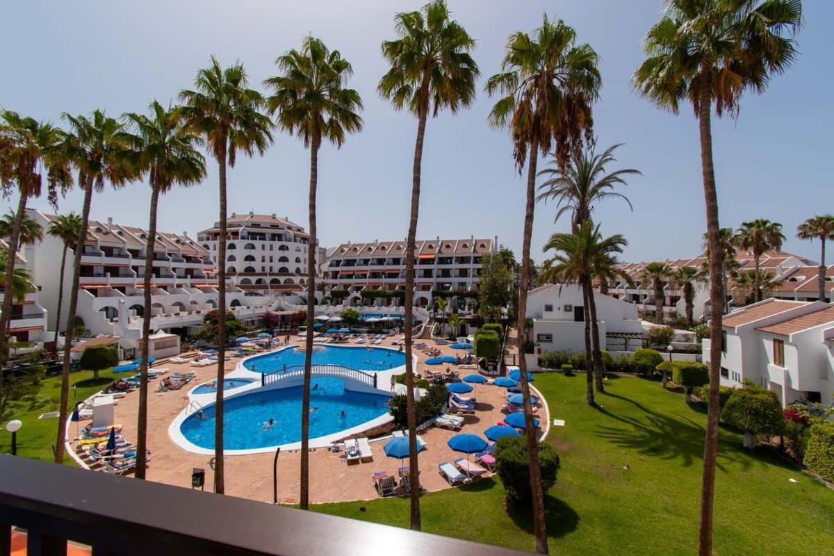 Parque Santiago Ii 271 - Two Bed With Pool View And Wifi Internet * Playa de las Americas (Tenerife)